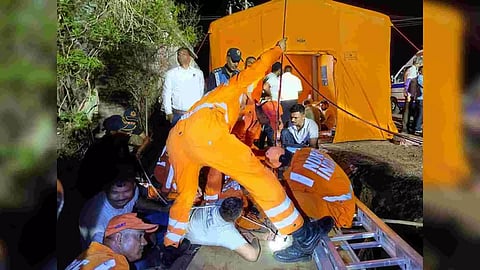 Rescue personnel at Amreli where a toddler fell into a borewell . (Photo/ANI)