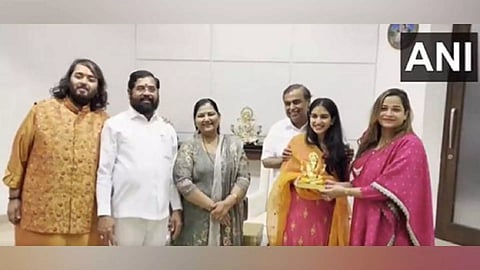 Mukesh Ambani, Anant Ambani, Radhika Merchant meets Maharashtra CM Eknath Shinde (Image/ANI)