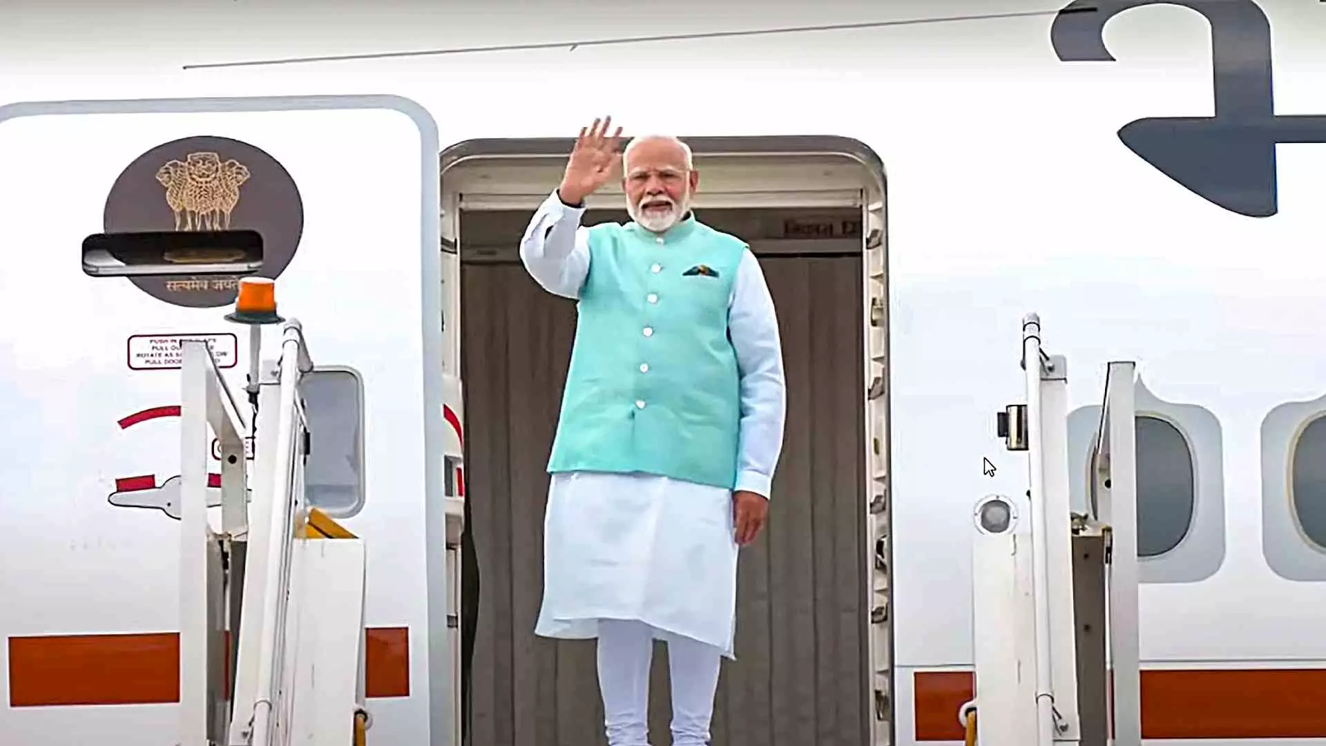 Prime Minister Narendra Modi emplanes for Moscow, in New Delhi (Photo/PTI)