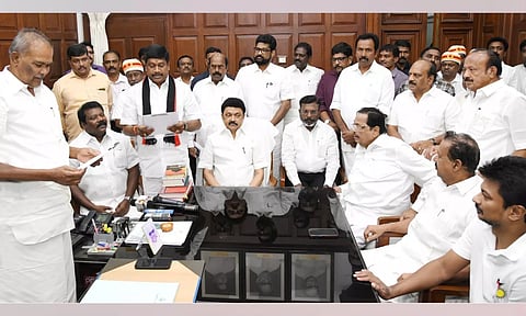 DMK's Anniyur Siva taking oath as Vikravandi MLA