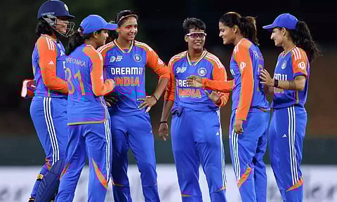 India team celebrates after a wicket (Photo: X/icc)