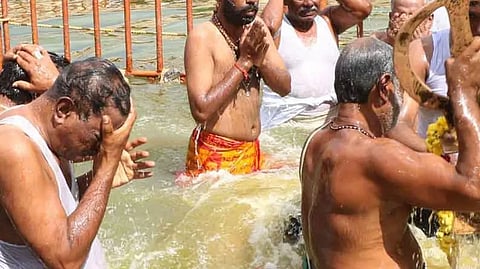 Use only identified ghats for Aadi Perukku, Tiruchy collector appeals to public