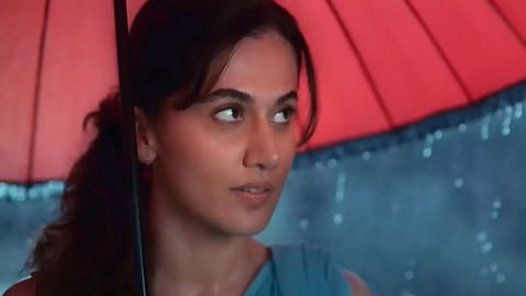 A still from Kya Haal Hai song (Screengrab)