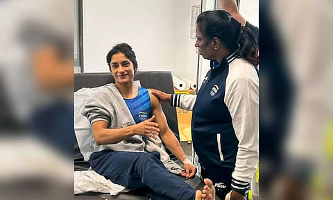 Indian Olympics Association (IOA) President PT Usha and wrestler Vinesh Phogat after the her disqualification from the Paris Olympics&nbsp; (PTI)