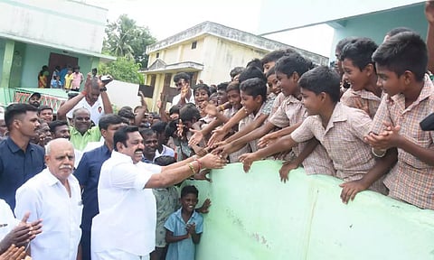 AIADMK general secretary Edappadi K Palaniswami being greeted by students in Salem
