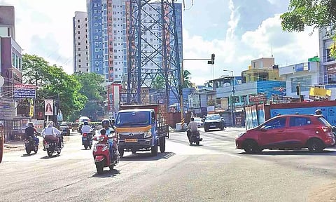 CMRL barricade, threat to MTH road commuters