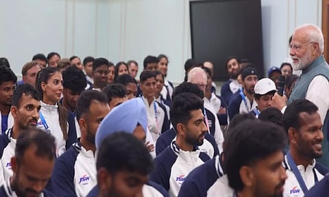 "It is an honour...": PM Modi after meeting Indian contingent of Paris Olympics