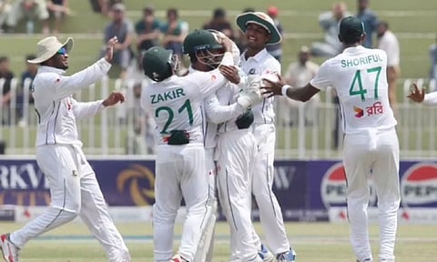 Bangladesh players celebrate after a wicket (X)