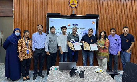 MoU Exchange between FoRD and CoERS