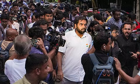 A delegation of junior doctors moves to board a bus from their dharna site near Swasthya Bhawan for a meeting with West Bengal Chief Minister Mamata Banerjee at her Kalighat residence, in Kolkata (PTI)