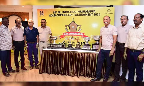 Hockey legends V Baskaran, Munir Sait, Mohammed Riyaz during the press conference
