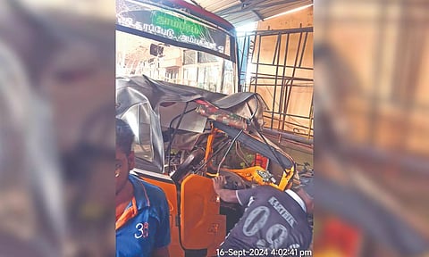 MTC bus falls from Maduravoyal bypass, crashes into auto on service road