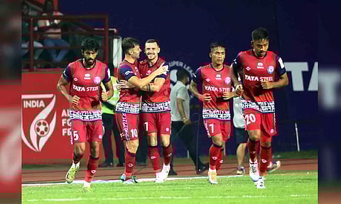 Jamshedpur players celebrate their win over Mumbai City