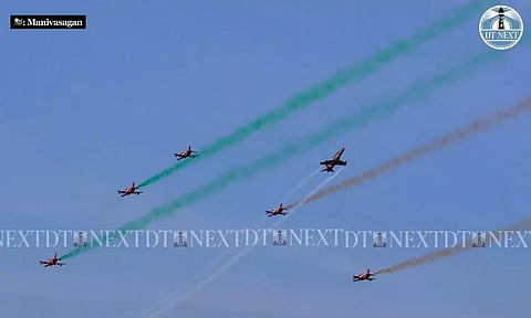 Air show at Marina Beach (Photo: Manivasagan.N)