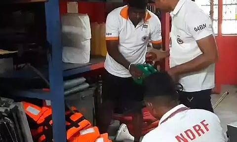 &nbsp;NDRF officials&nbsp;