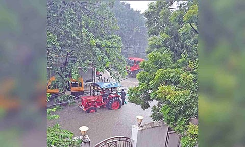 Flooding at Indira Nagar Second Avenue in Adyar