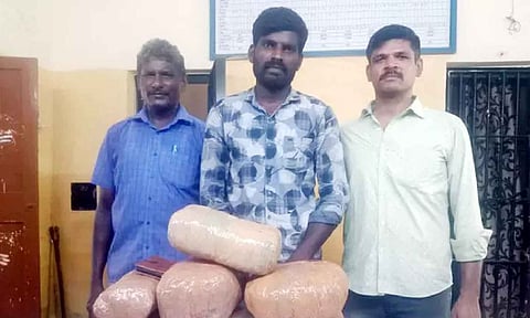 14 kg of ganja seized from youth at Thiruvottriyur railway station
