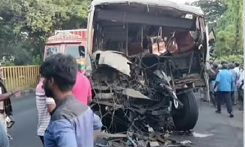 Visual from the accident spot (Thanthi TV)