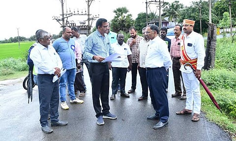 Collector inspects road project&nbsp;
