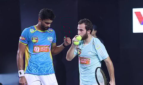 &nbsp;Hugo Gaston and Rithvik Bollipalli during the match against Hyderabad
