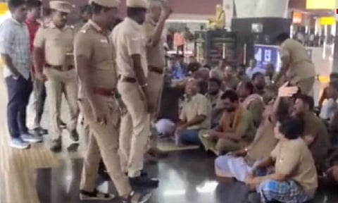 Visual from the spot (Thanthi TV)