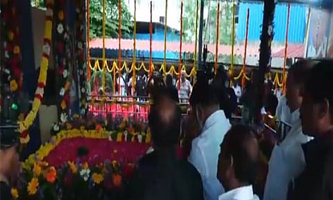 O Panneerselvam pays tribute to Vijayakanth on his death anniversary (ANI)