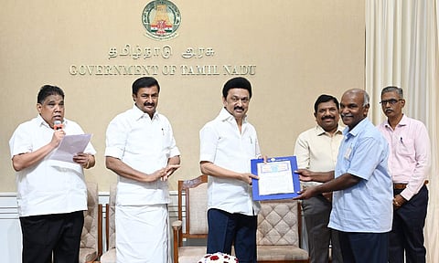 CM Stalin allots 10 TNHB flats to Sahitya Akademi award winning authors (X/ @CMOTamilnadu)