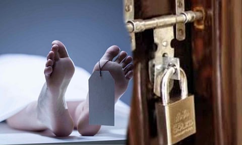 The decomposed bodies of a father and daughter were discovered near Avadi (Representative image)