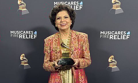 Chandrika Tandon with Grammy award (X)