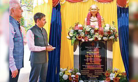 Governor RN Ravi unveils the statue of Mahatma Gandhi on the premises of Indian Red Cross Society, in Egmore