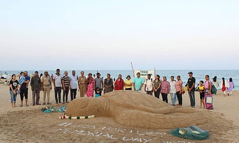 TREE Foundation, members of the Sea Turtle Protection Force (STPF), environmentalists, volunteers, and government officials took part in the memorial event in Neelankarai Beach