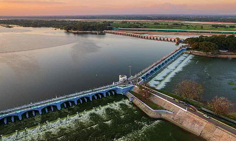 Grand Anicut in Thanjavur distributes water through Kollidam, Cauvery and Vennaru for Delta irrigation 
