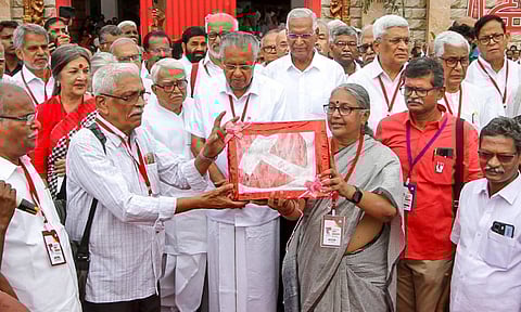 Kerala CM and CPI-M leader Pinarayi Vijayan, party's interim coordinator Prakash Karat, CPI-M politburo member Biman Bose, CPI General Secretary D Raja and other leaders during the 24th party congress of CPI-M, in Madurai, Tamil Nadu, Wednesday, April 2, 2025 (PTI)
