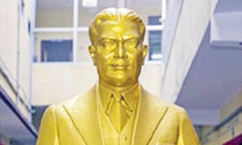 Bust of Soundarapandian