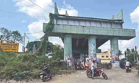 Incomplete bridge at Sevvapet Railway station
