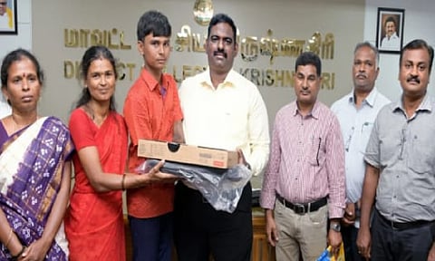 Krishnagiri Collector C Dinesh Kumar visited Varma (Photo: X-@DisCollrkgiri)