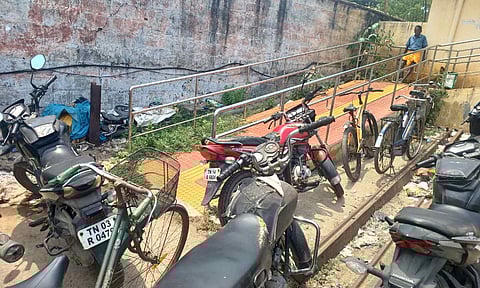 Wimco Nagar station parking