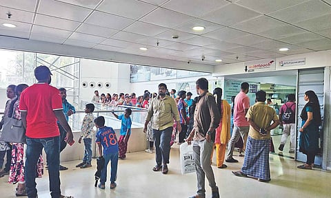 The long queue at the centre in Koyambedu