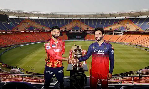 Shreyas Iyer and Rajat Patidar during the pre-final photoshoot (X/iplt20)&nbsp;