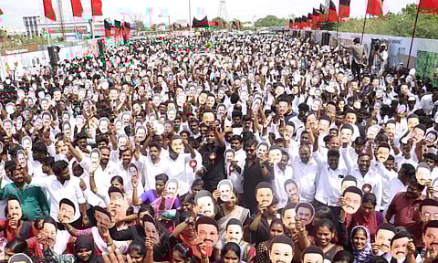 DMK's youth wing protests against Union govt for not recognising Keeladi excavations report&nbsp;