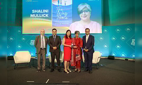 UK Culture Secretary Lisa Nandy presents the Archer-Amish Award for Storytellers to Shalini Mullick at the India Global Forum, in London, Wednesday, June&nbsp;18,&nbsp;2025.&nbsp;(PTI)