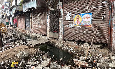 Shops closed for weeks due to incomplete SWD works