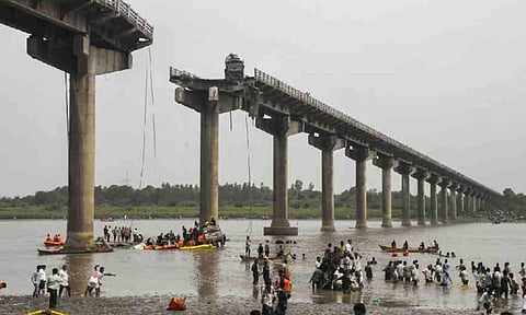Rescue operation underway after several vehicles fell into the Mahisagar river when a portion of a four-decade-old bridge collapsed, in Gujarat's Vadodara district, Wednesday, July 9, 2025 (PTI)&nbsp;