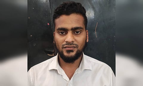 Man fakes health scare to rob call taxi&nbsp;