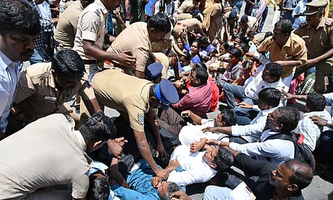 Part-time teachers’ indefinite protest enters 8th day (Photo: Justin George)