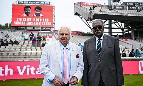 Farokh Engineer and Clive Lloyd (X)&nbsp;