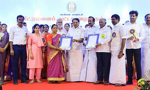 Minister KKSSR Ramachandran, distributed the pattas to the beneficiaries in the presence of Housing Minister S Muthusamy, and HR&amp;CE Minister PK Sekarbabu&nbsp;