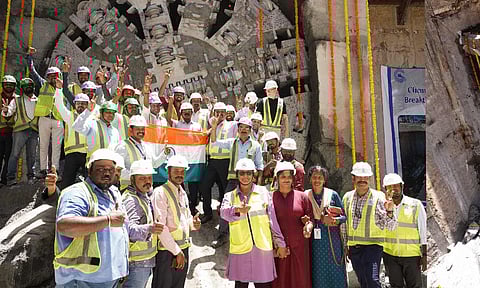 CMRL bores 246-metre tunnel, reaches Kolathur station
