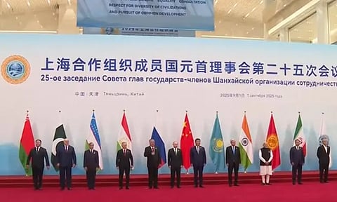 PM Modi joins SCO family photograph in China ahead of major summit (IANS)