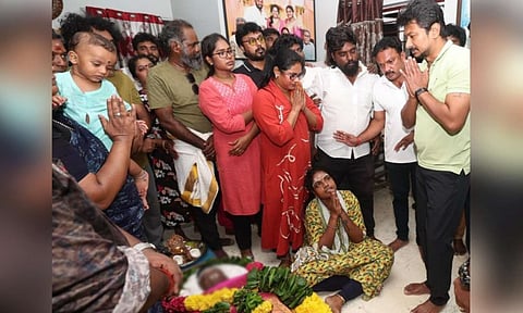 TN Deputy CM Udhayanidhi Stalin, Dhanush pay homage to late actor Robo Shankar